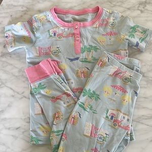 The Beaufort Bonnet Company size 6 pajamas